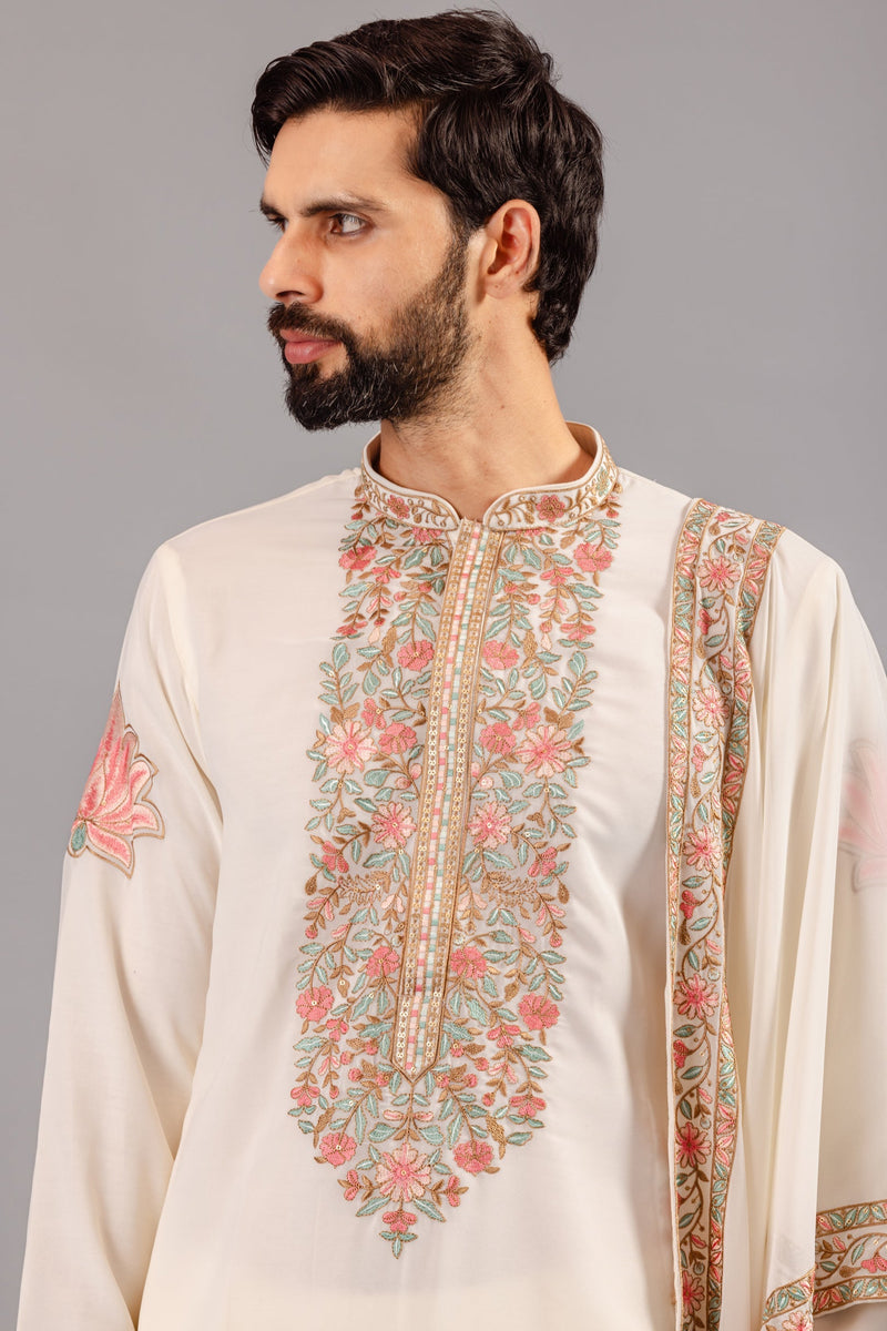 Royal Darbar Ivory Kurta Set