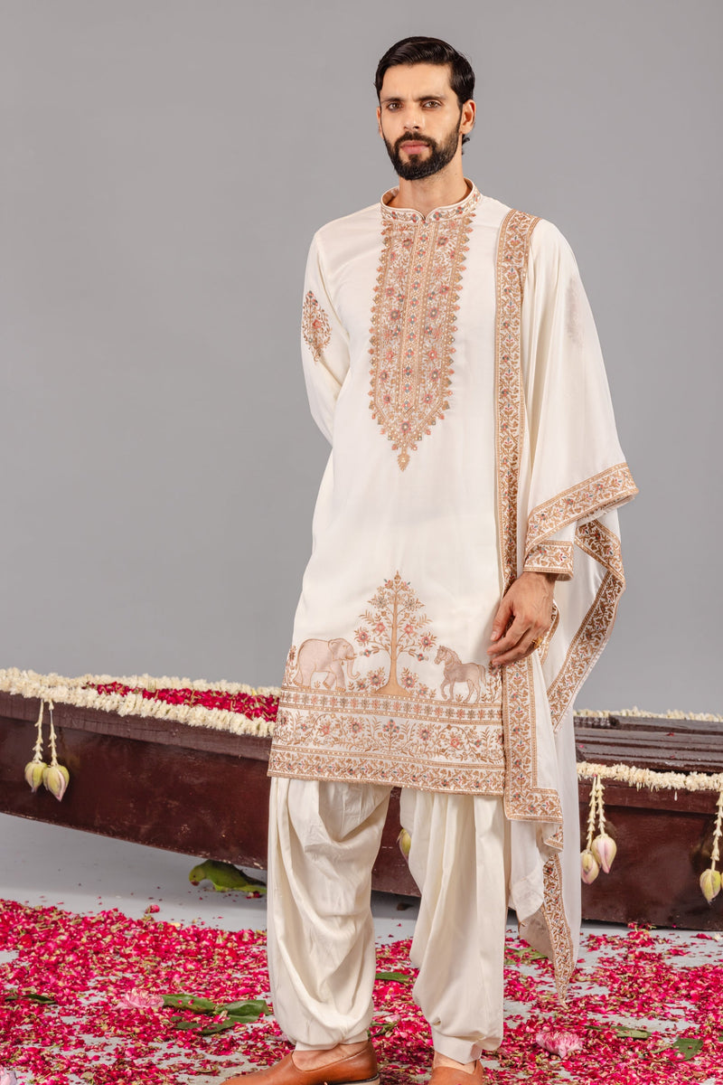 Chaar Kadam Cream Kurta Set