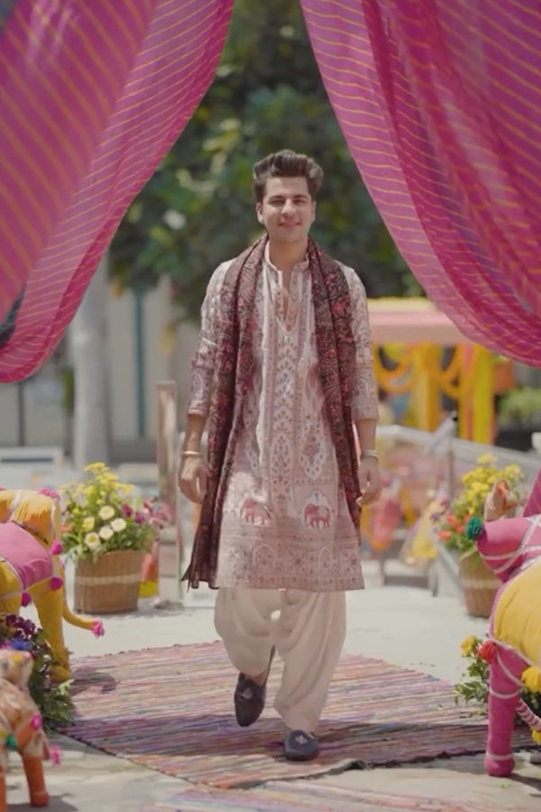 LAKSHAY GAUR in Mughal Ivory Kurta Set