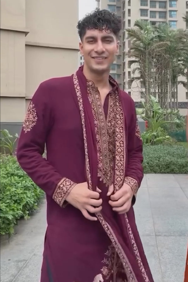 ASHISH BHATIA in Chaar Kadam Wine Kurta Set