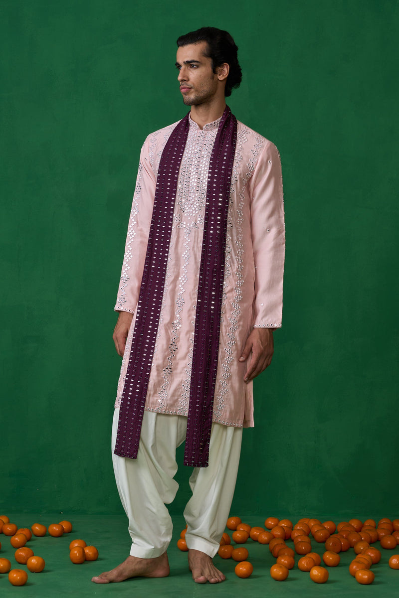 Devansh Kamboj in DARPAN PINK KURTA SET