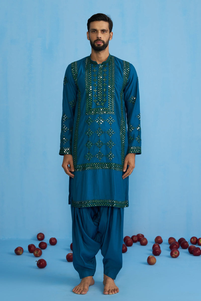 Ssanjay Gaggnani in DARPAN TEAL BLUE KURTA SET