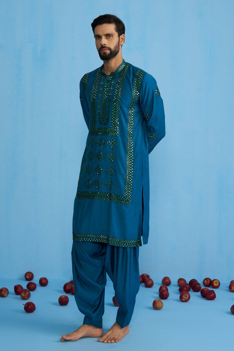 Ssanjay Gaggnani in DARPAN TEAL BLUE KURTA SET