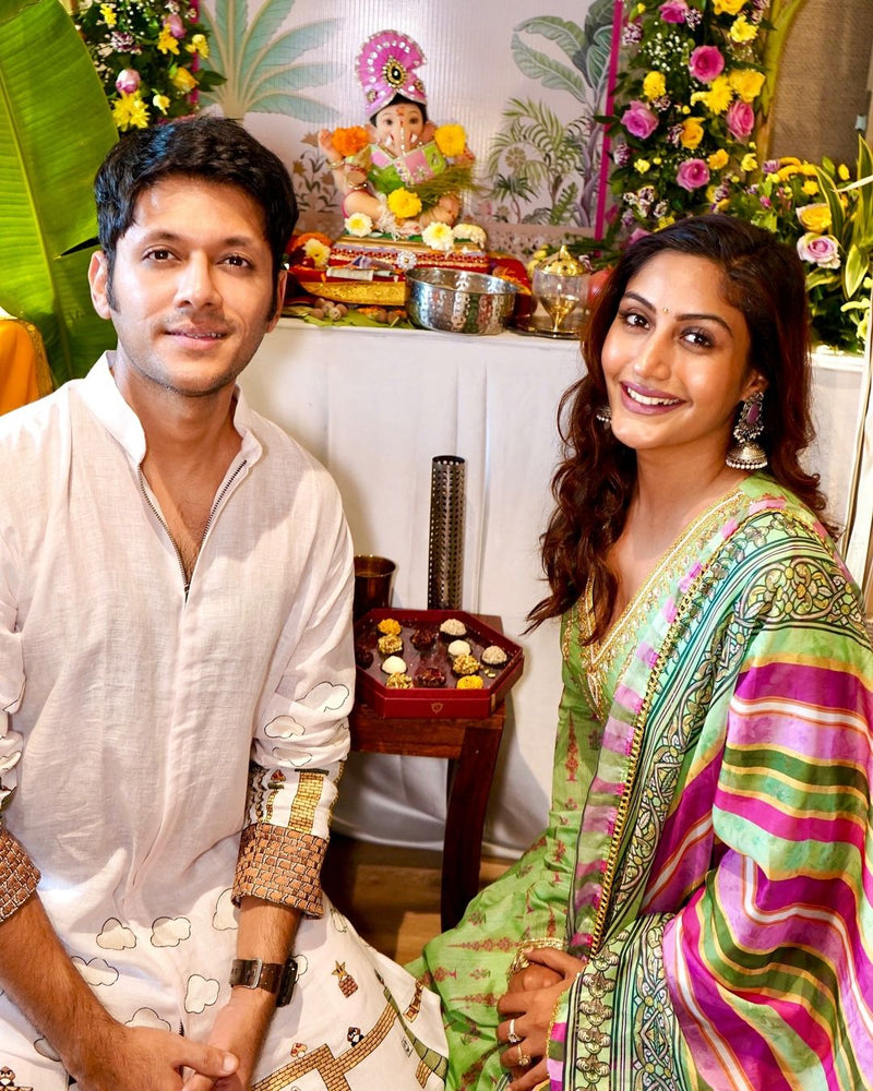 Anant Off White Linen Zipper Front Open Kurta Set