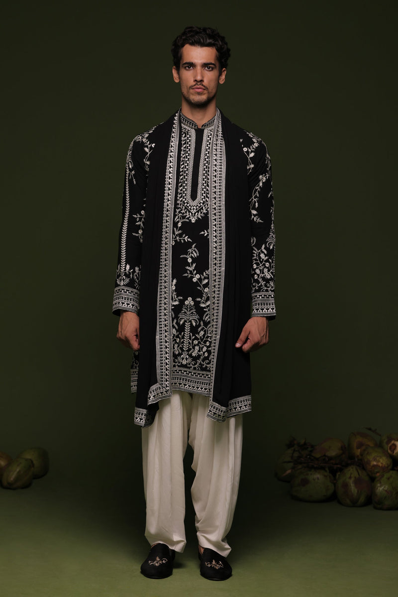 GAURAV MOLRI in Aryaman Black Kurta set with patiyala and dupatta