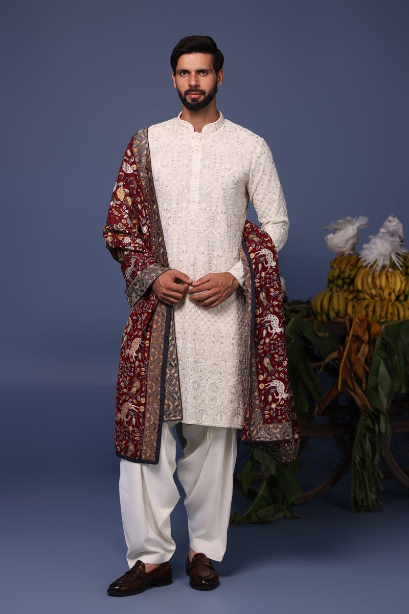 Siddharth Batra in Tajdaar Ivory Kurta Set