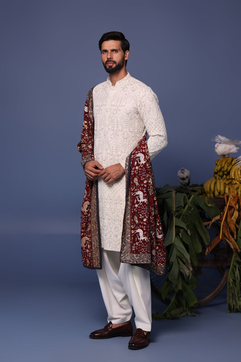 Siddharth Batra in Tajdaar Ivory Kurta Set