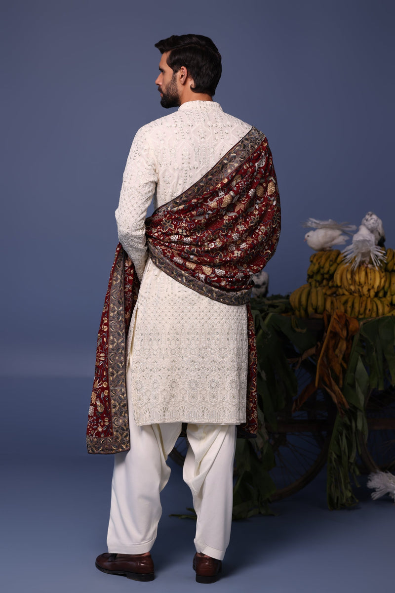 Siddharth Batra in Tajdaar Ivory Kurta Set