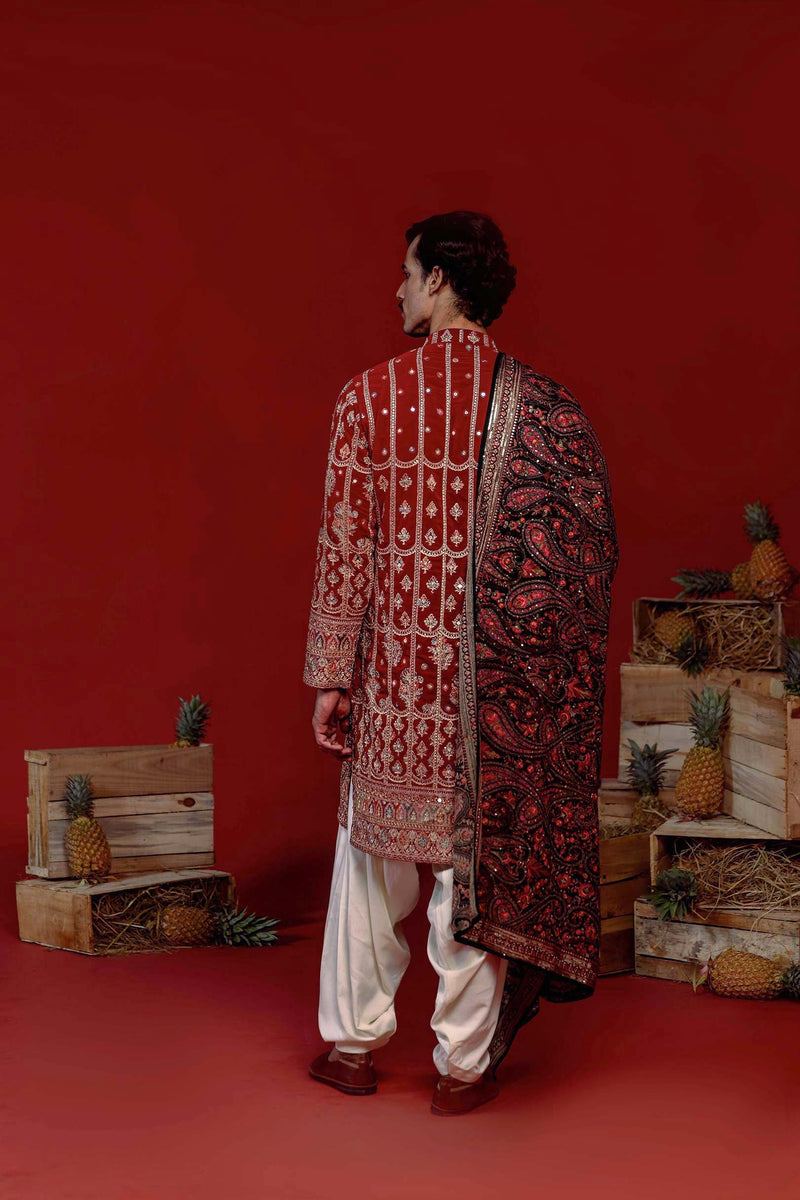 𝐔𝐬𝐦𝐚𝐧 𝐆𝐚𝐧𝐢 in KUSH WINE