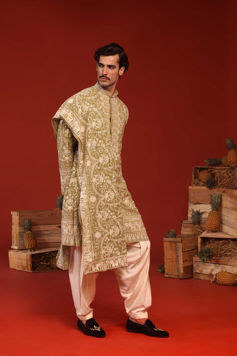 Abhishek Verma in Mrityunjay Mehandi Kurta Set