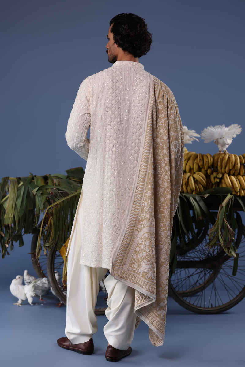 Vishal Pandey in Arham Cream Kurta Set