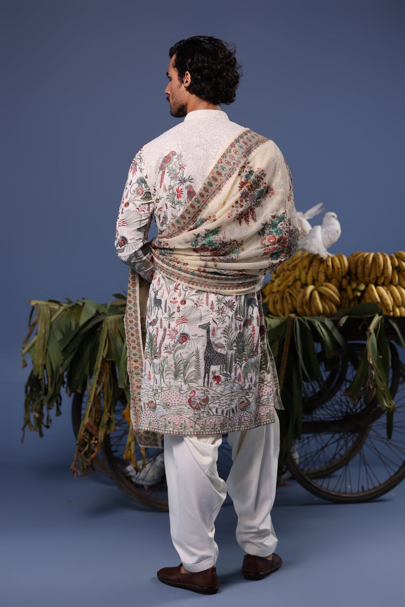 Rishabh Jaiswal in Jibran Giraffe Ivory Kurta Set