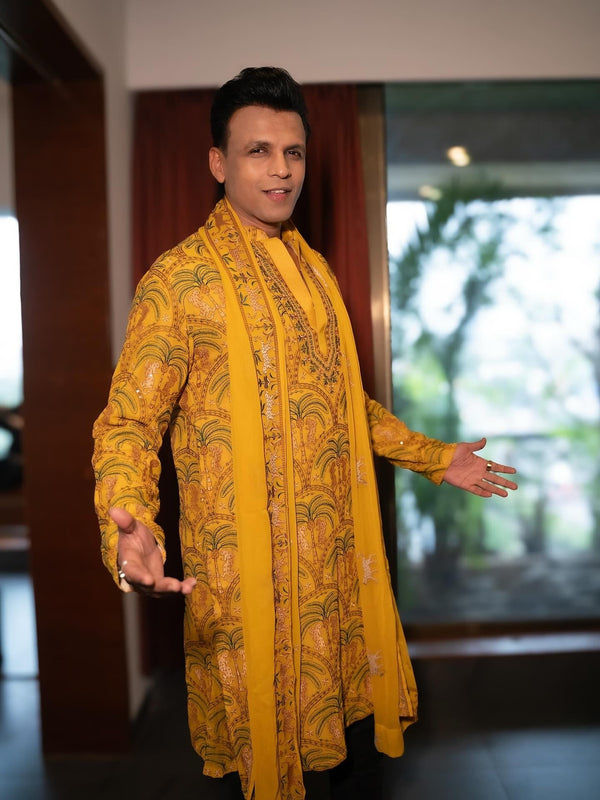 Abhiijeet Saawant in Chaitanya Haldi Kurta Set
