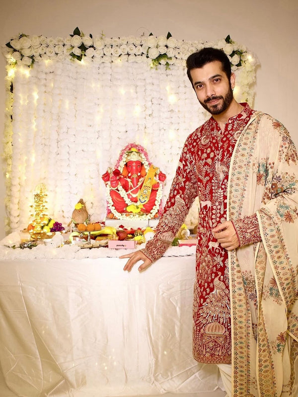 Sharad Malhotra in Nazm Maroon Kurta Set