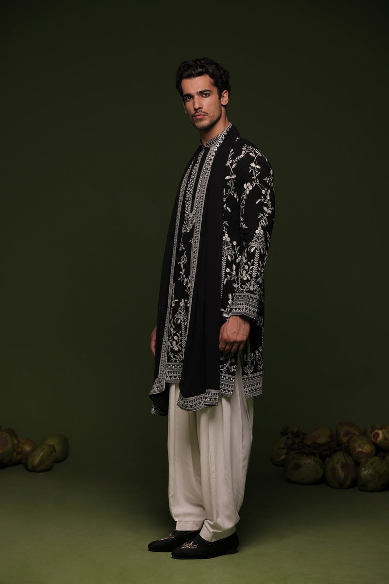 GAURAV MOLRI in Aryaman Black Kurta set with patiyala and dupatta