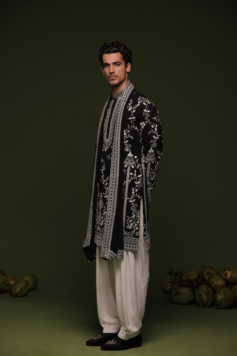 GAURAV MOLRI in Aryaman Black Kurta set with patiyala and dupatta